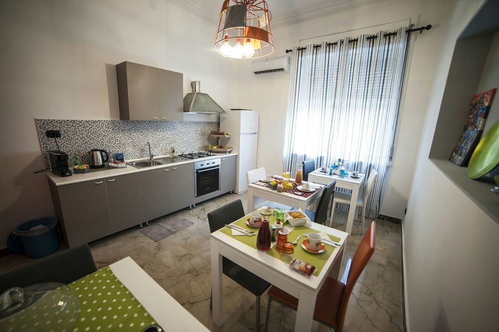 B&B Massimocentro 팔레르모 외부 사진